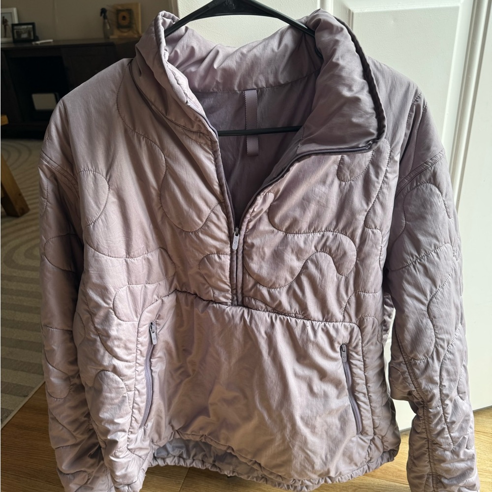 lululemon athletica Women's Quilted Puffer Jacket in Lavender